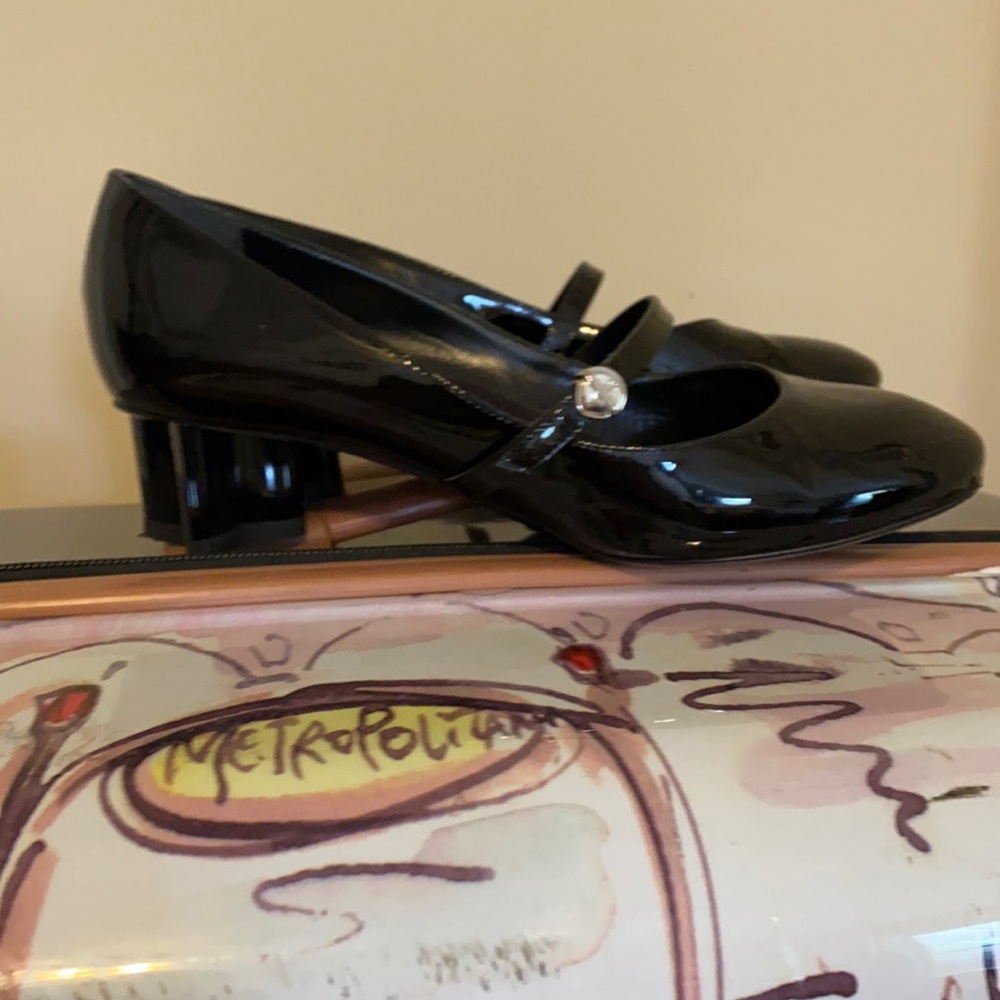 Louis Vuitton Maryjane shoes 36